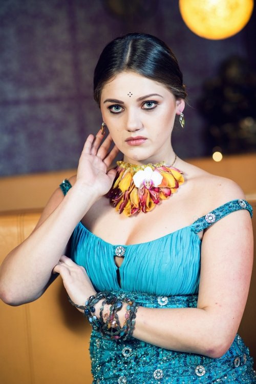 Ślub i inspiracje ślubne w stylu Bollywood - sesja zdjęciowa