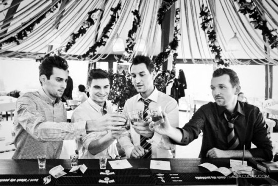 Wieczór kawalerski - męska sesja zdjęciowa Wieczór kawalerski - męska sesja zdjęciowa