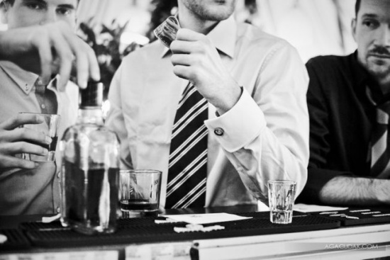 Wieczór kawalerski - męska sesja zdjęciowa Wieczór kawalerski - męska sesja zdjęciowa