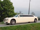 Limuzyna 300c 8m Stalowa Wola, auto do ślubu