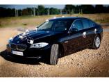 Najnowszy model BMW 5, auto do ślubu